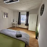 Apartament Haus Mit Garten *